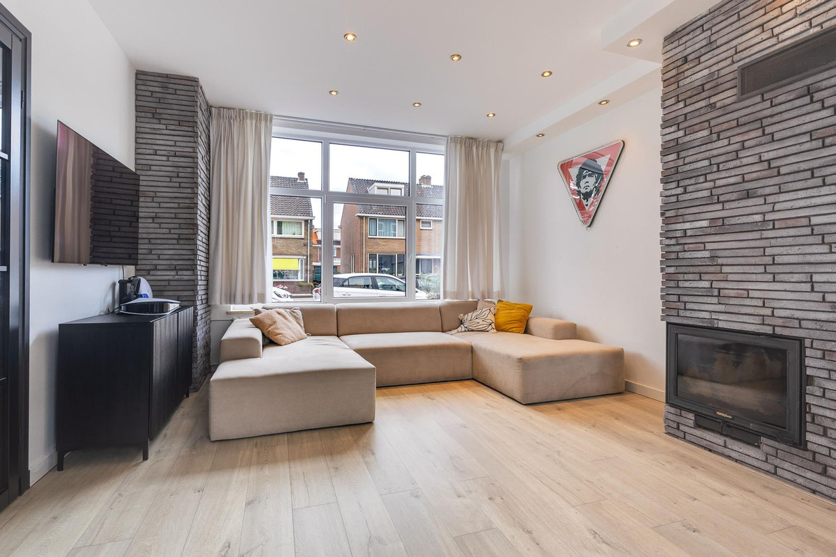 Tussenwoning te koop: Leliestraat 3, Koog Aan De Zaan
