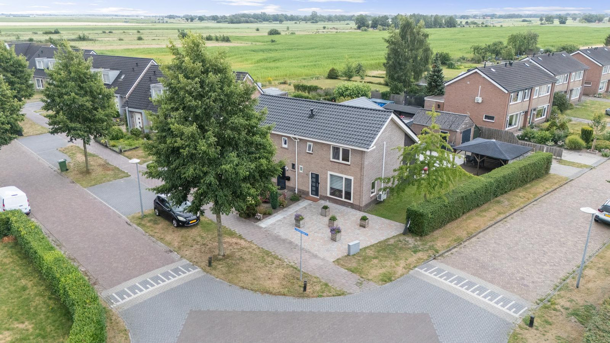 Twee-onder-één-kap te koop: Spanjaardspad 35, Schoonebeek