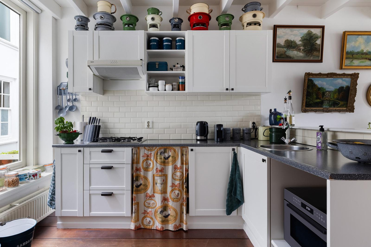 Tussenwoning te koop: Voorstraat 165A, Dordrecht
