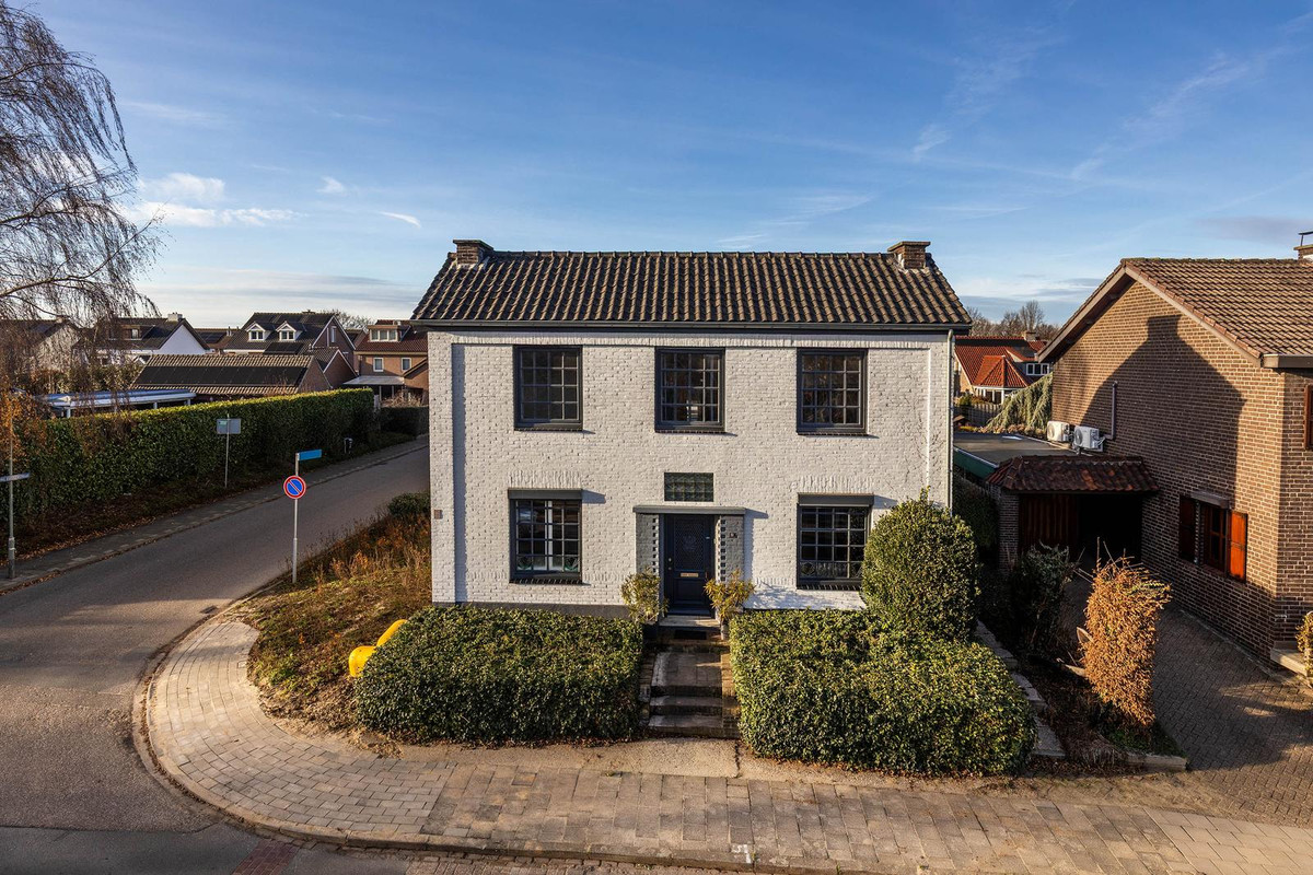 Vrijstaande woning te koop: Koolweg 111, Elsloo