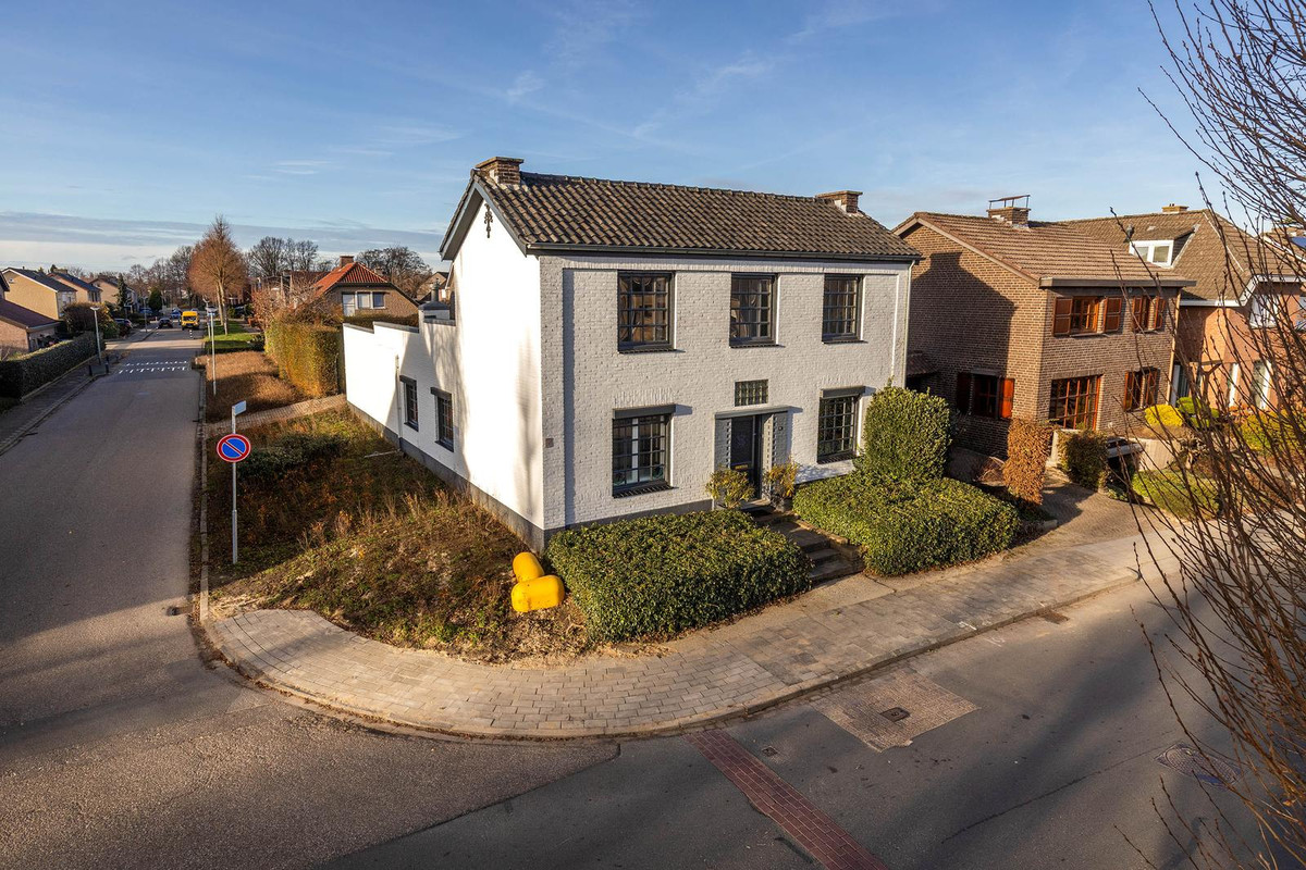 Vrijstaande woning te koop: Koolweg 111, Elsloo