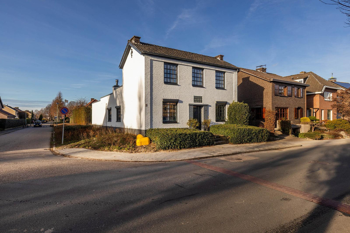 Vrijstaande woning te koop: Koolweg 111, Elsloo