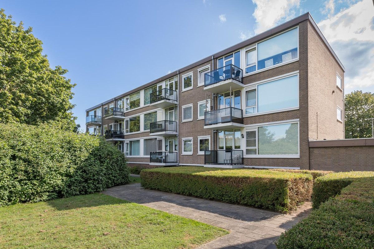 Appartement te koop: Burgemeester de Zeeuwstraat 414, Ridderkerk