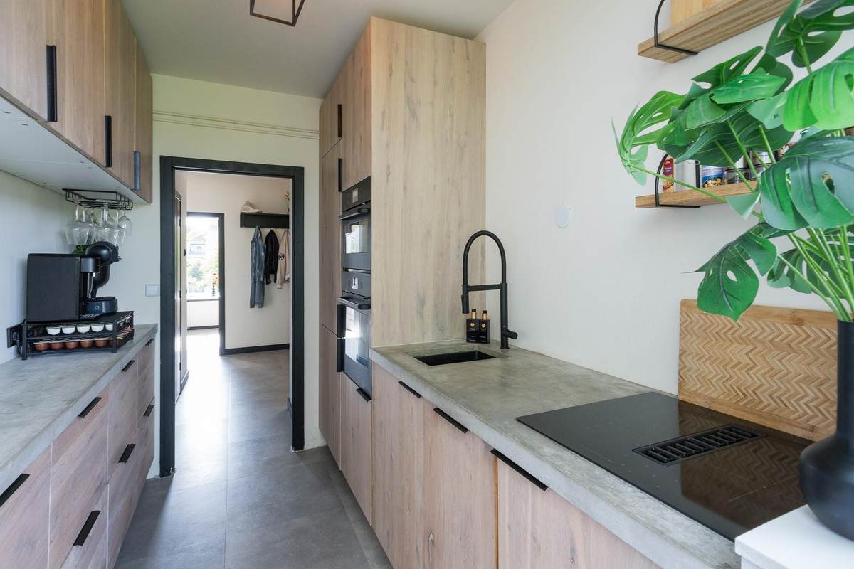 Appartement te koop: Burgemeester de Zeeuwstraat 414, Ridderkerk