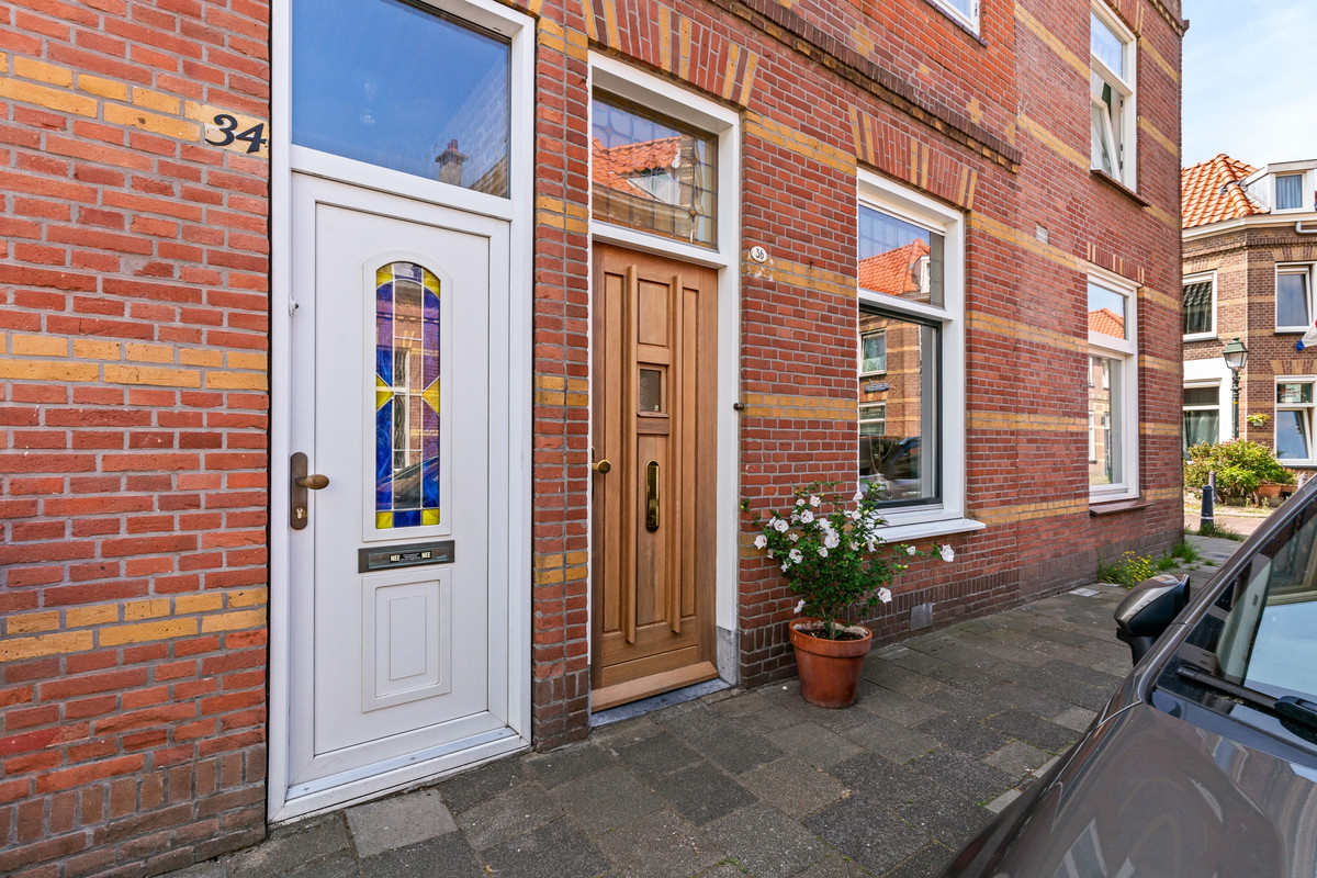 Tussenwoning te koop: Hondiusstraat 36, 'S-Gravenhage