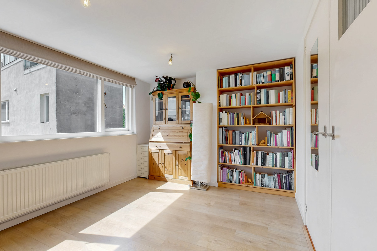 Tussenwoning te koop: Hondiusstraat 36, 'S-Gravenhage