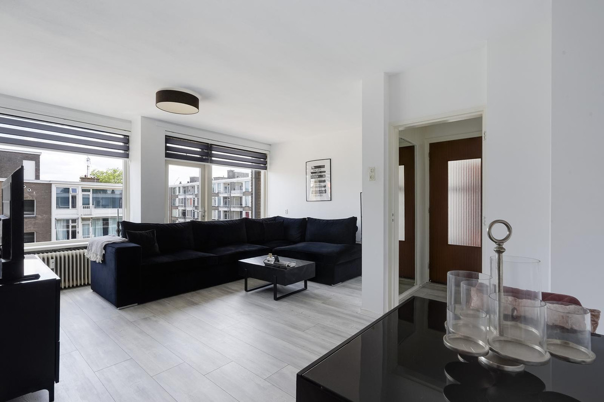Appartement te koop: Messchaertstraat 79, 'S-Gravenhage