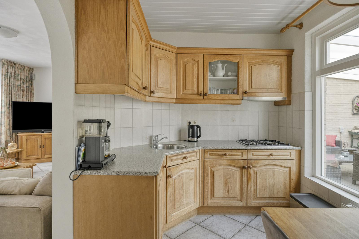 Twee-onder-één-kap te koop: Sluisstraat 37, Someren