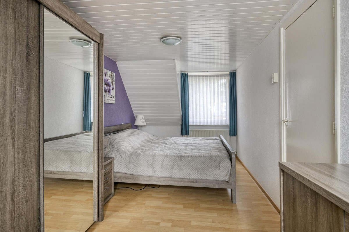 Twee-onder-één-kap te koop: Sluisstraat 37, Someren