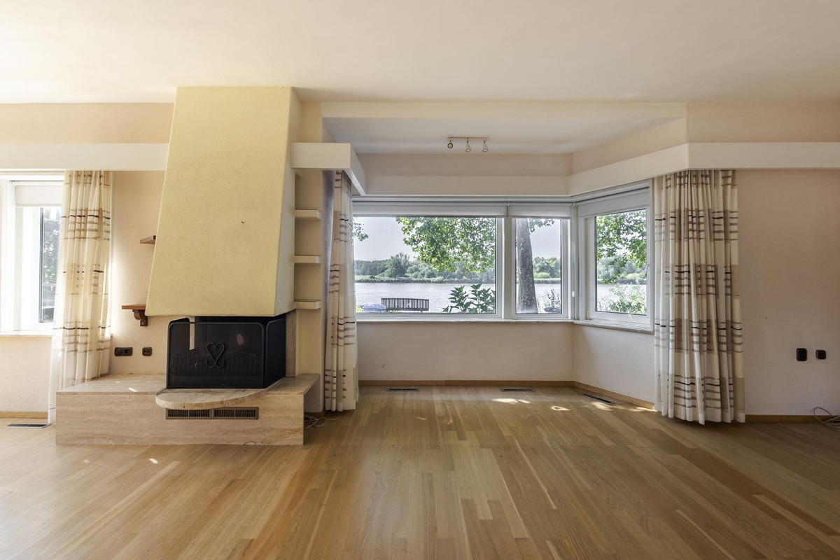 Vrijstaande woning te koop: Oosterstraat 11, Sliedrecht