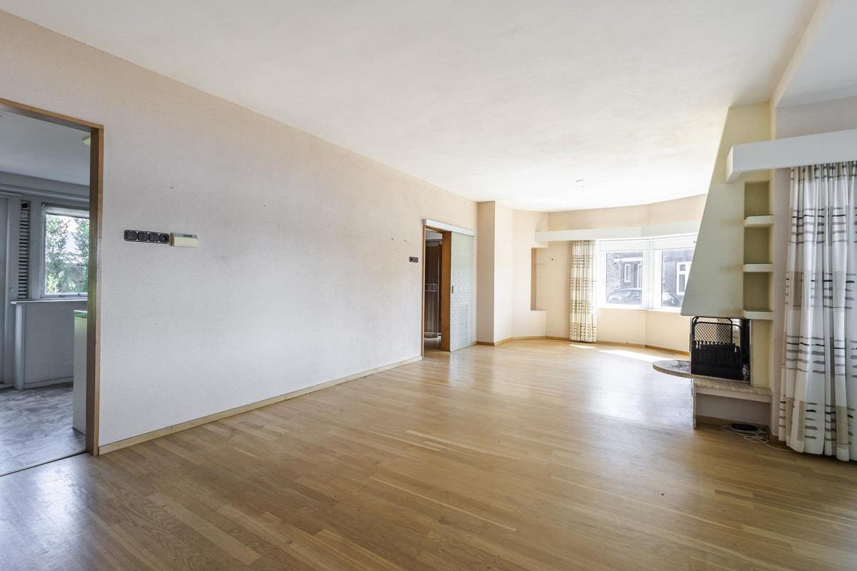 Vrijstaande woning te koop: Oosterstraat 11, Sliedrecht
