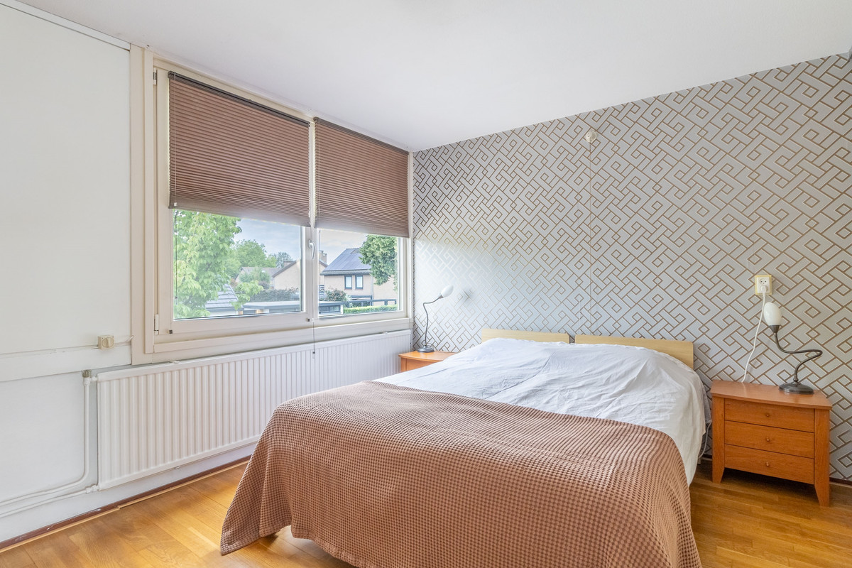 Tussenwoning te koop: Beethovenlaan 14, Bunschoten-Spakenburg