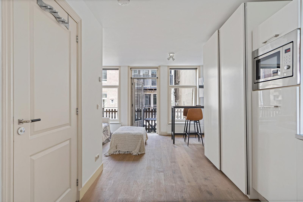 Studio te koop: Albert Cuypstraat 239-1A, Amsterdam