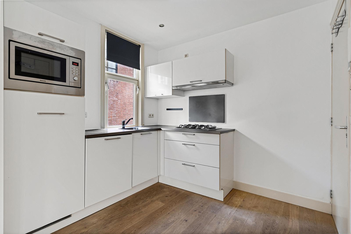 Studio te koop: Albert Cuypstraat 239-1A, Amsterdam