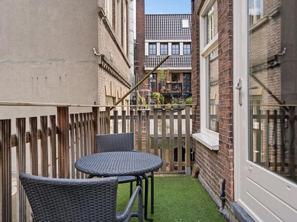 Albert Cuypstraat 239 1A