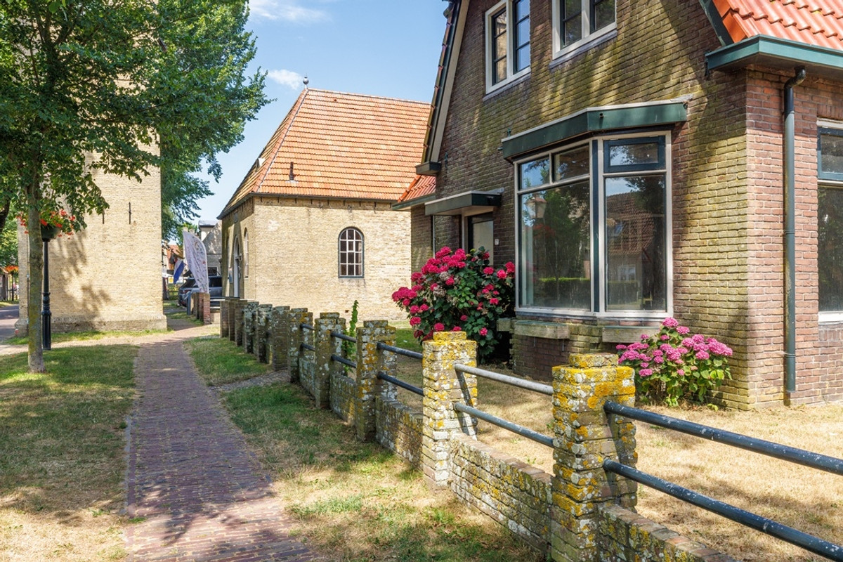 Vrijstaande woning te koop: Camminghastraat 12, Ballum