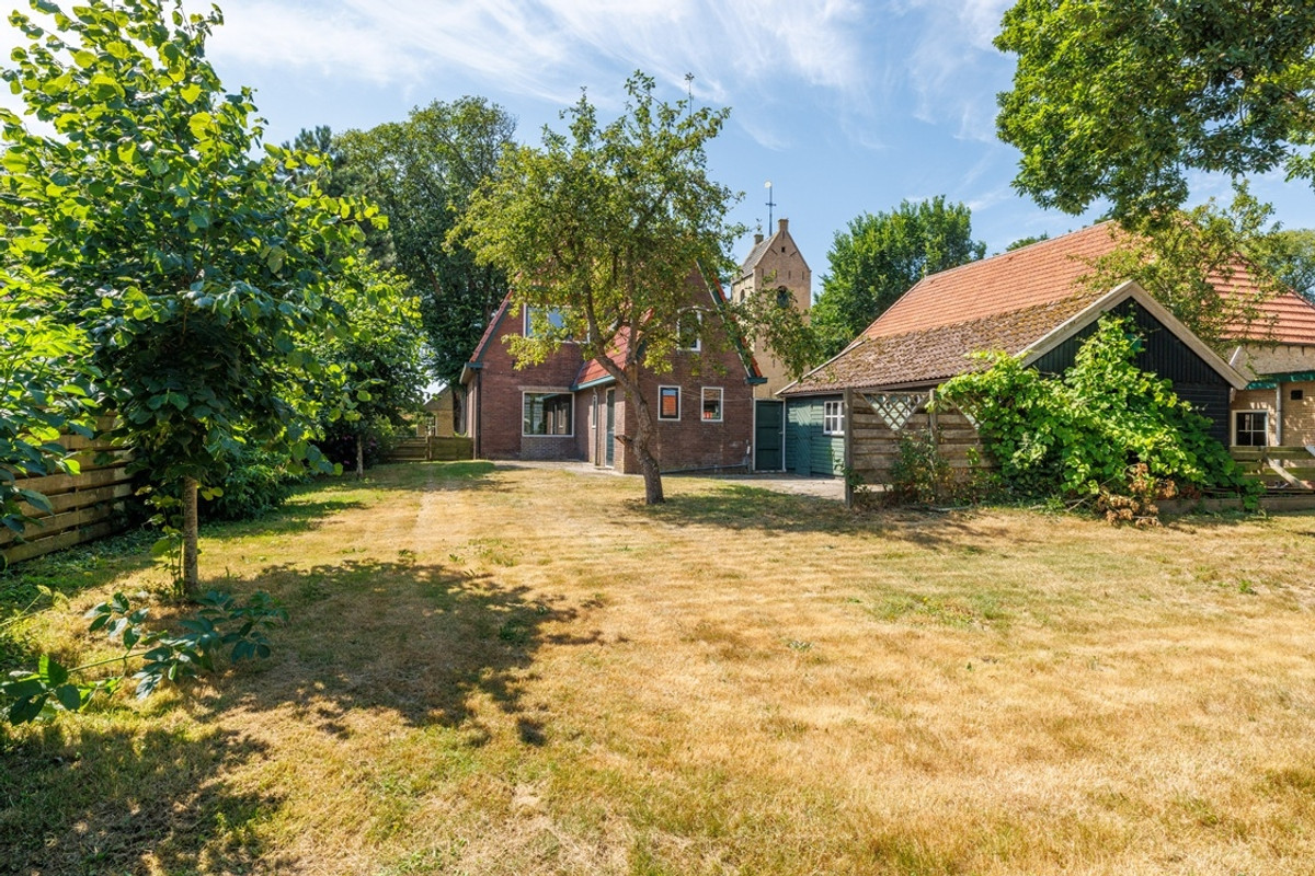 Vrijstaande woning te koop: Camminghastraat 12, Ballum