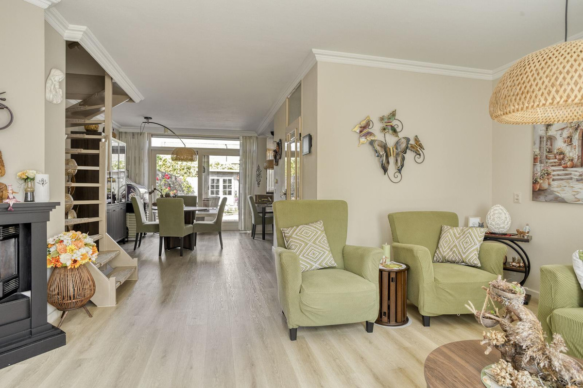 Tussenwoning te koop: Kruidhof 14, Bergen Op Zoom