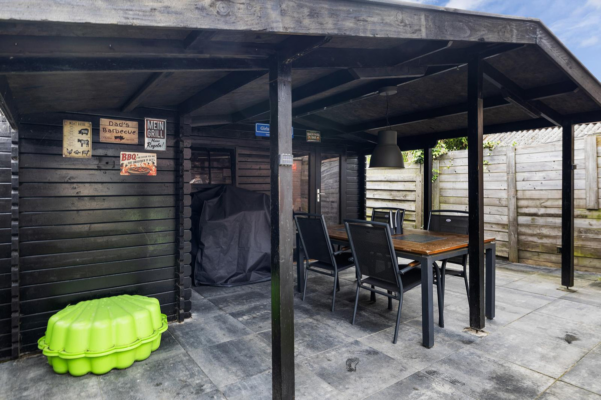 Tussenwoning te koop: Wijkstraat 111, Nieuw-Amsterdam