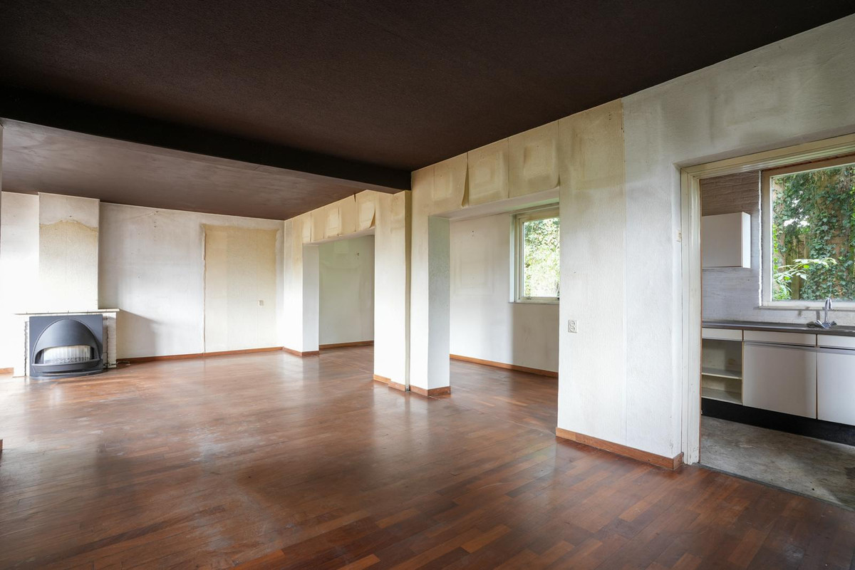 Twee-onder-één-kap te koop: Hekbergstraat 9, Hoensbroek