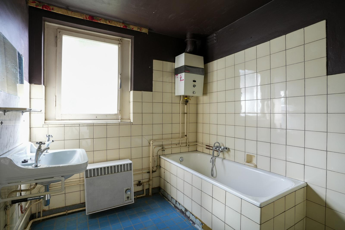 Twee-onder-één-kap te koop: Hekbergstraat 9, Hoensbroek