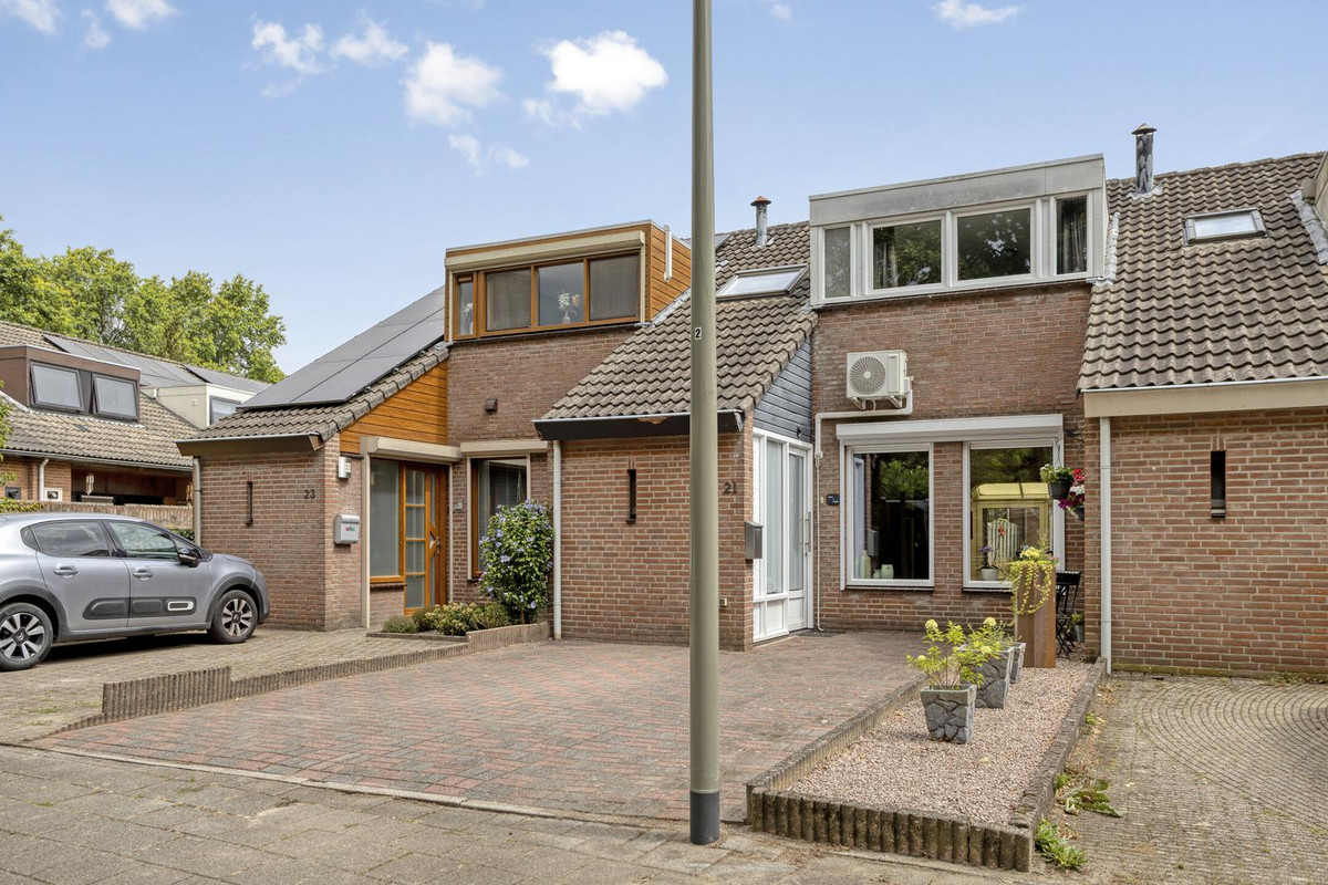 Tussenwoning te koop: Braambes 21, Oss