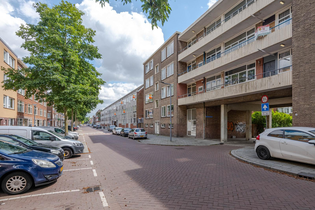 Appartement te koop: Frans Bekkerstraat 88B, Rotterdam