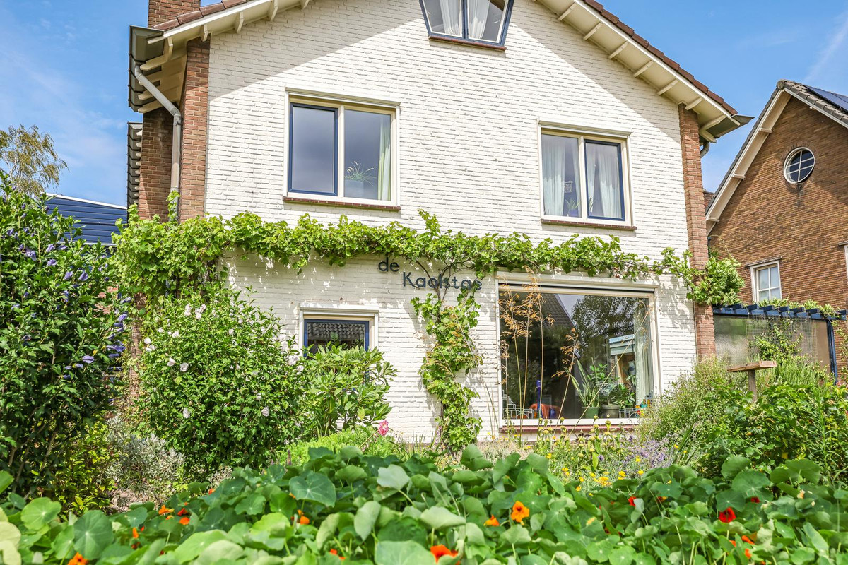 Vrijstaande woning te koop: Koningin Wilhelminalaan 8, Varsseveld