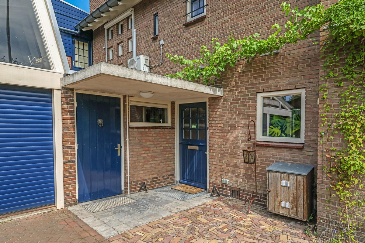 Vrijstaande woning te koop: Koningin Wilhelminalaan 8, Varsseveld