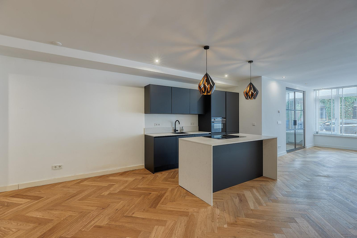 Appartement te huur: Van Kinsbergenstraat 112, 'S-Gravenhage