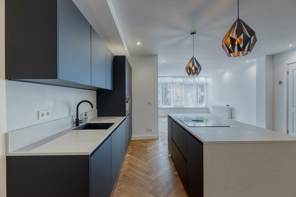 Appartement te huur: Van Kinsbergenstraat 112, 'S-Gravenhage