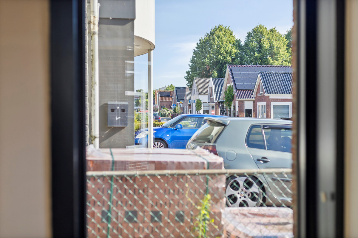 Vrijstaande woning te koop: Middenweg 54, Muntendam