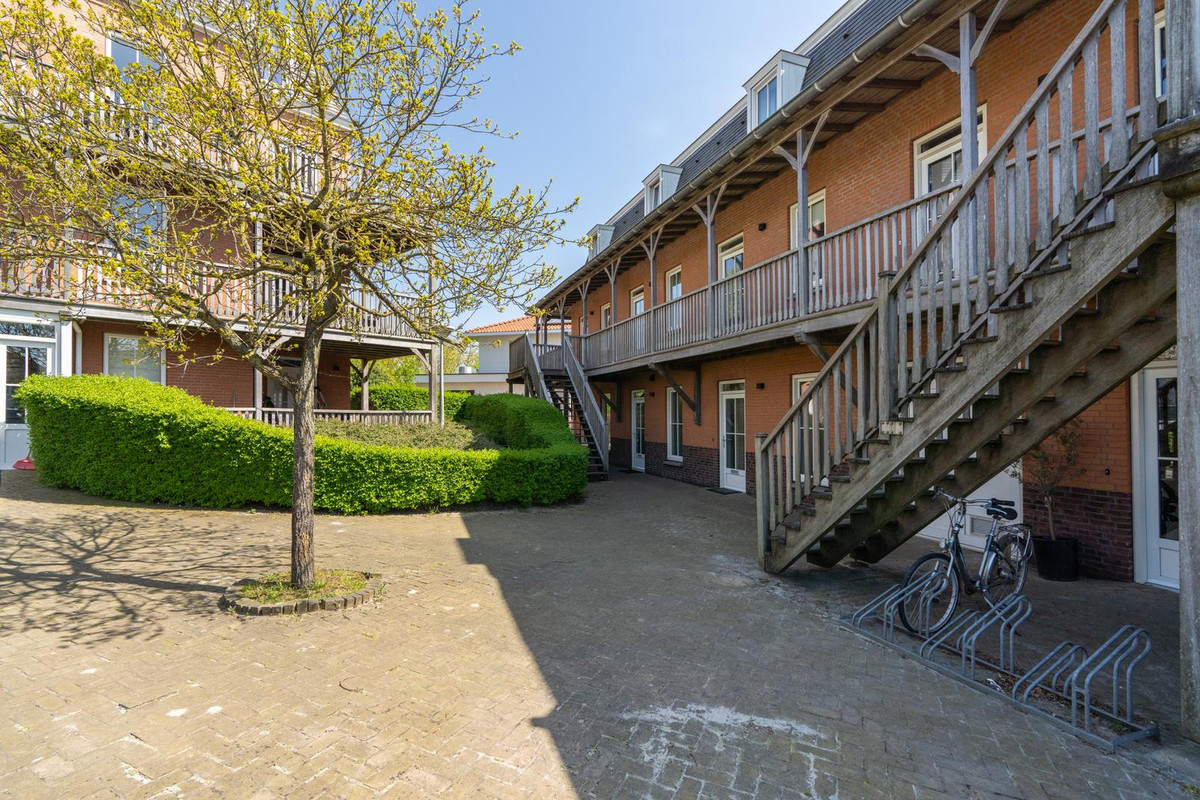 Appartement te koop: Strandweg 50-002, Nes