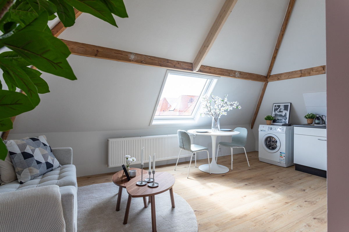 Studio te koop: Van Bylandtstraat 87B, 'S-Gravenhage