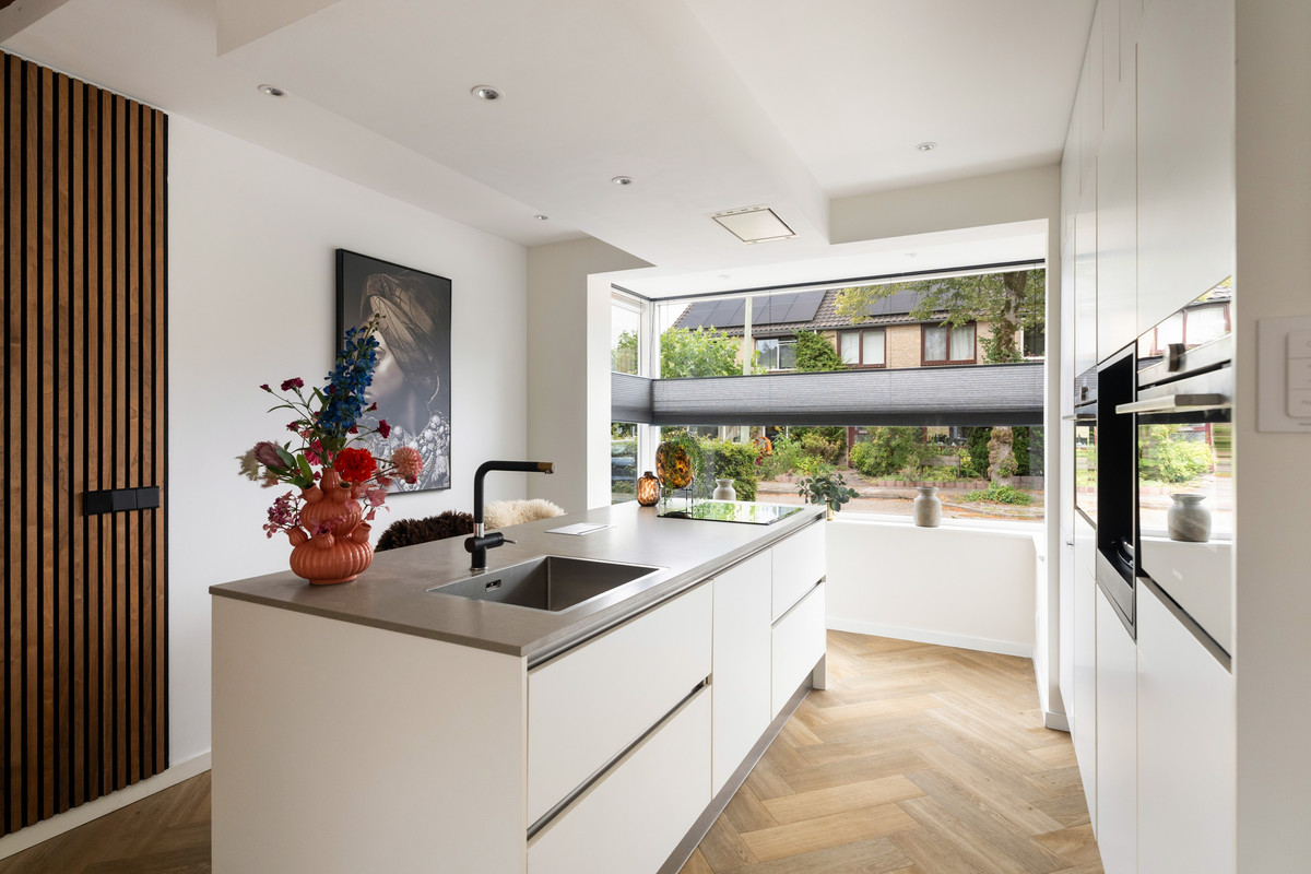 Hoekwoning te koop: Marmontweg 48, Austerlitz