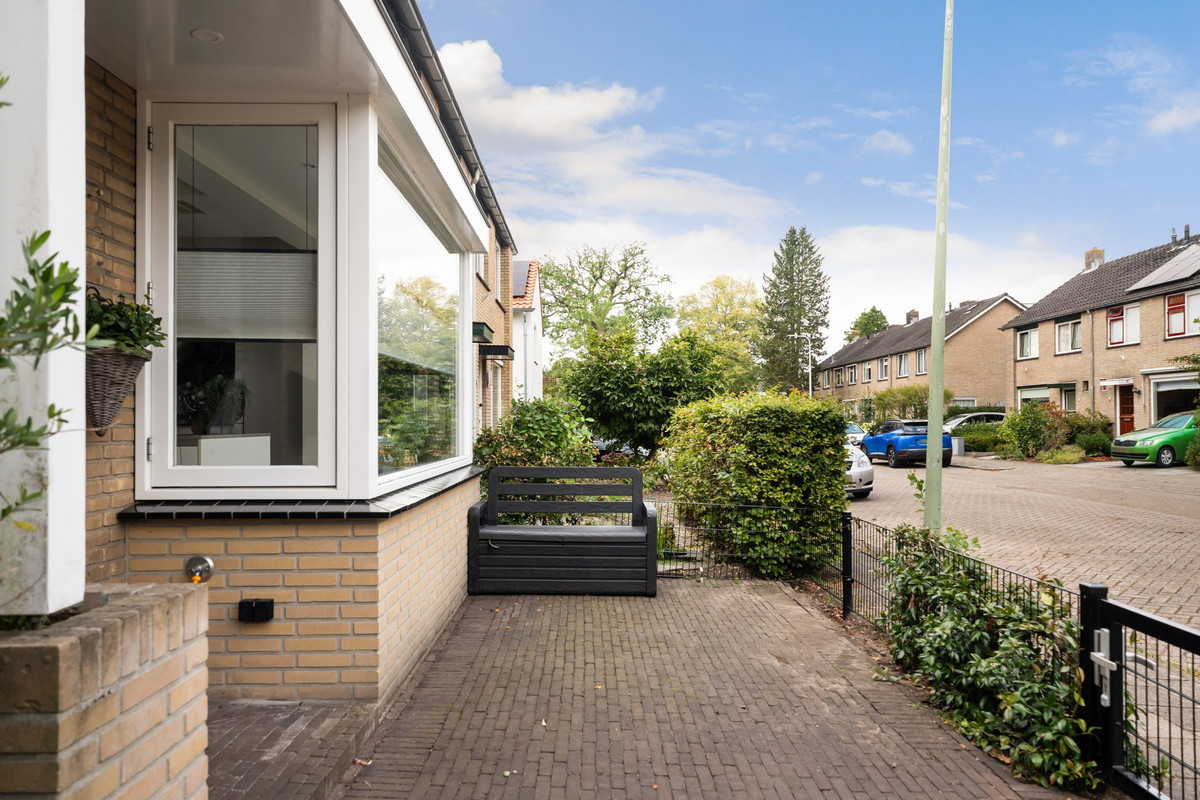 Hoekwoning te koop: Marmontweg 48, Austerlitz