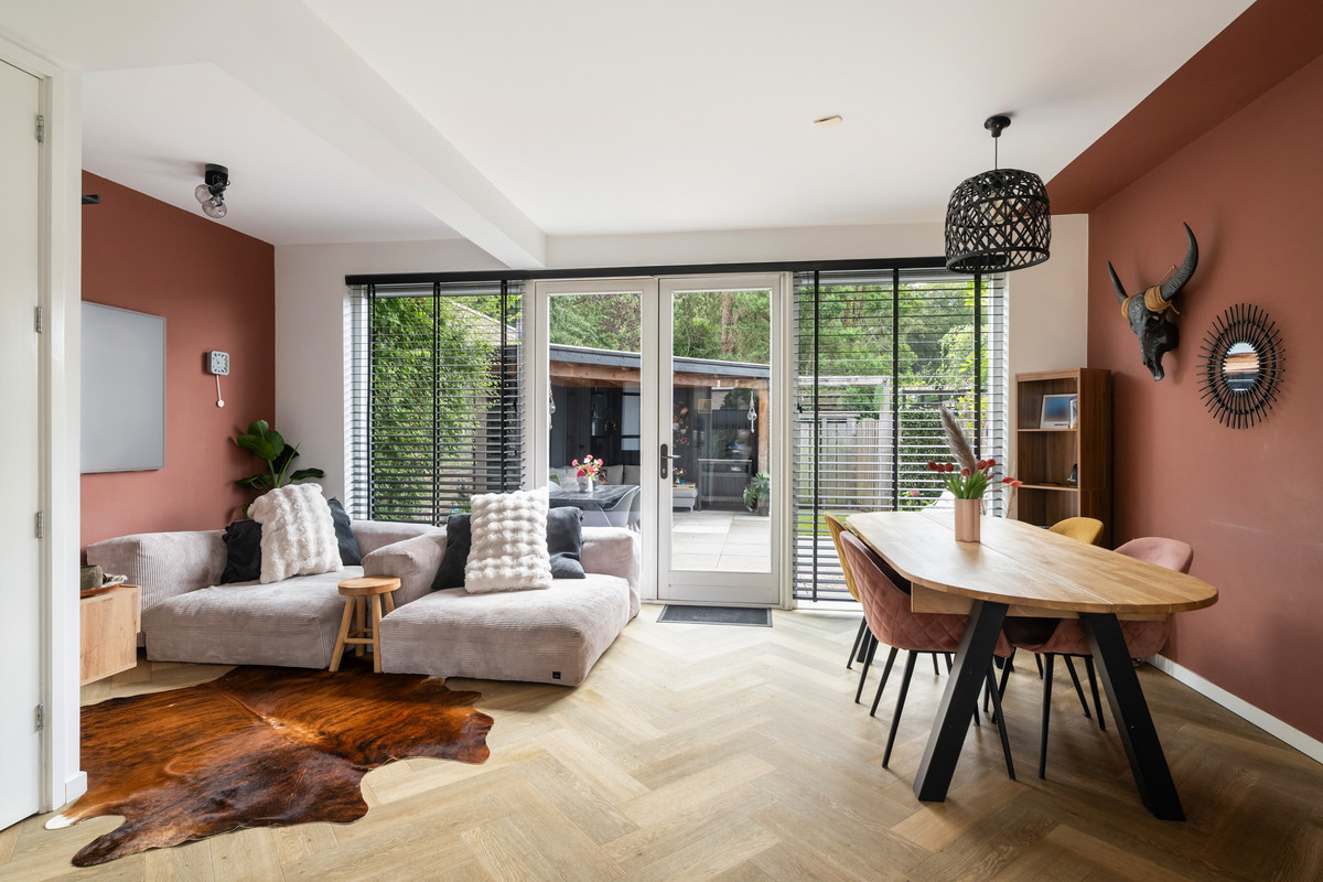 Hoekwoning te koop: Marmontweg 48, Austerlitz
