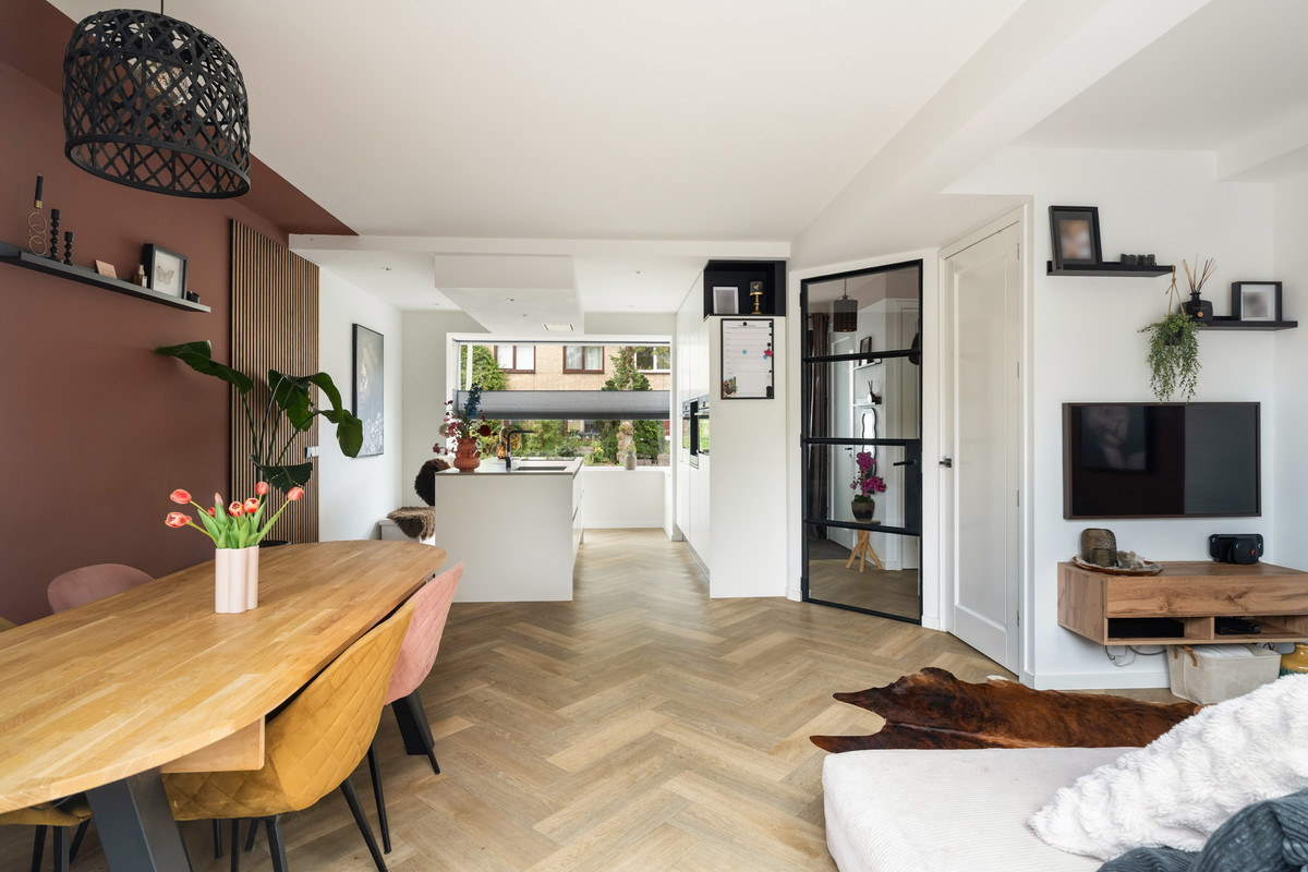 Hoekwoning te koop: Marmontweg 48, Austerlitz