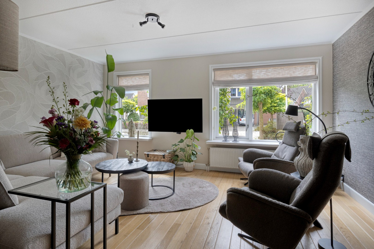 Tussenwoning te koop: Houtwal 19, Wierden