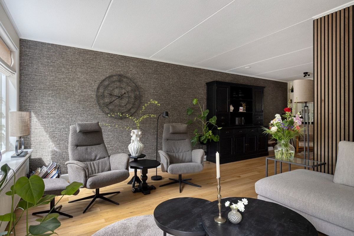 Tussenwoning te koop: Houtwal 19, Wierden
