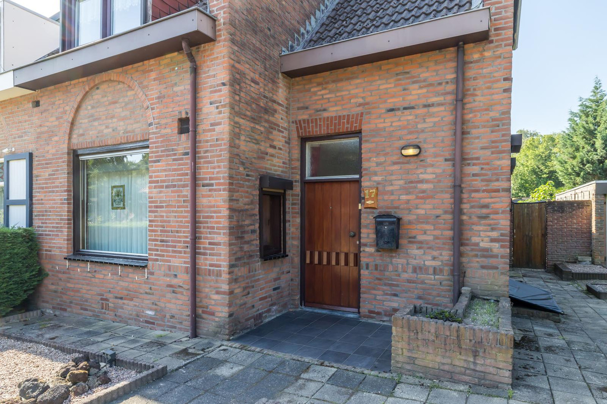 Twee-onder-één-kap te koop: Haansberg 17, Brunssum