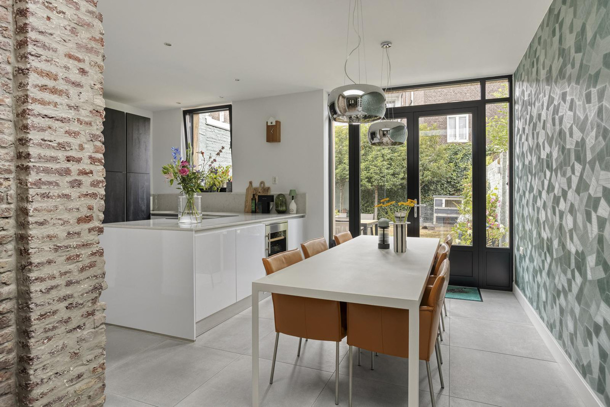 Tussenwoning te koop: Lyonnetstraat 6, Maastricht
