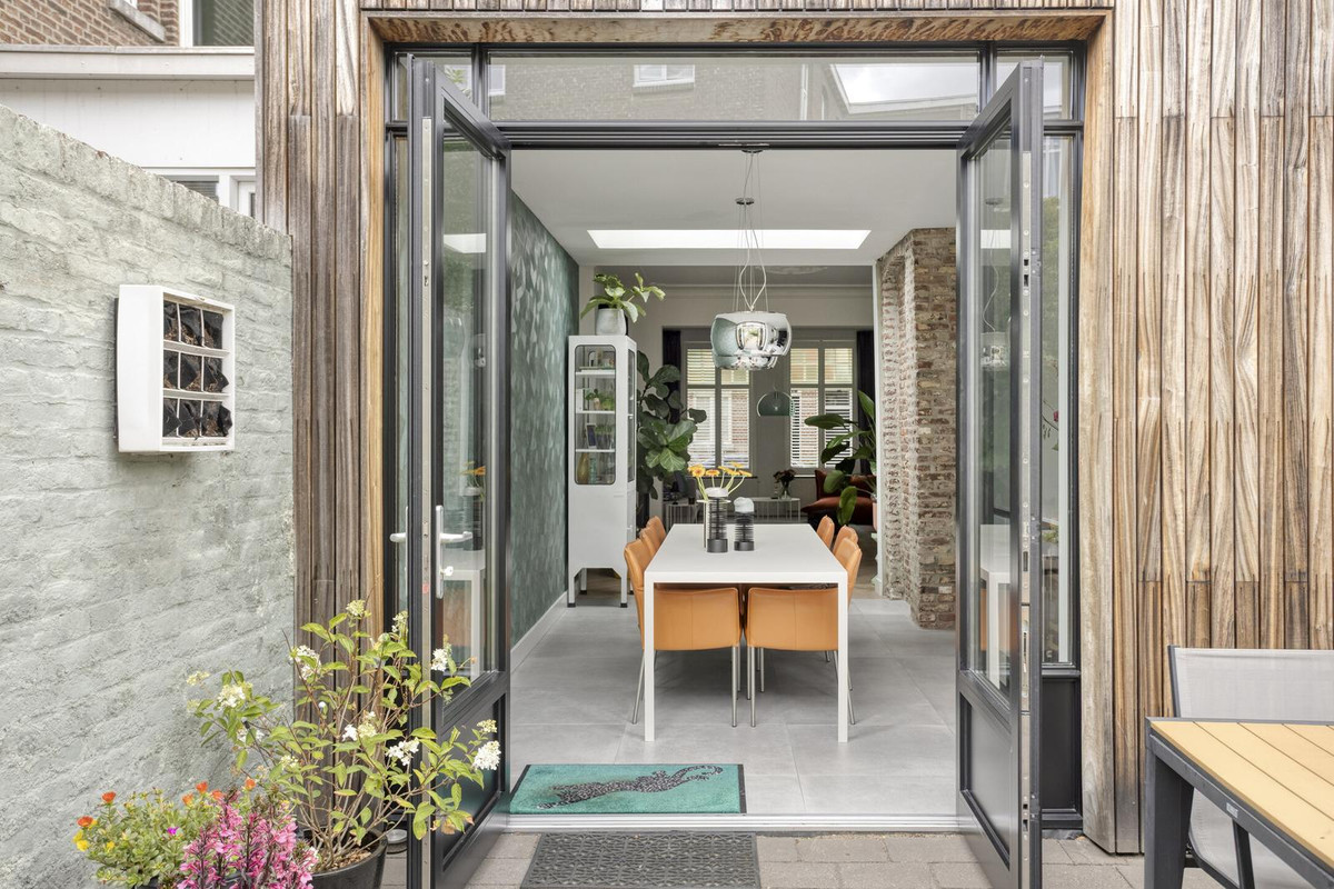Tussenwoning te koop: Lyonnetstraat 6, Maastricht