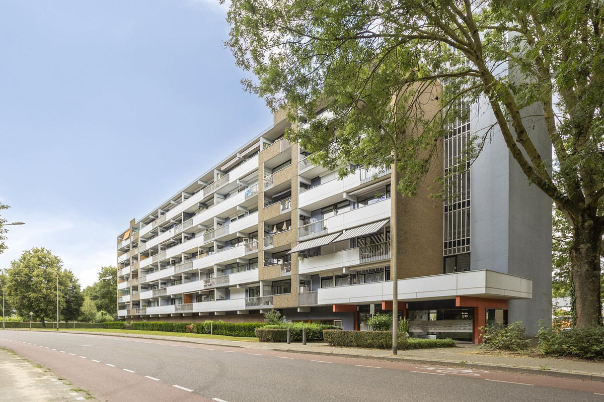 4-cameră apartament de 90 m²