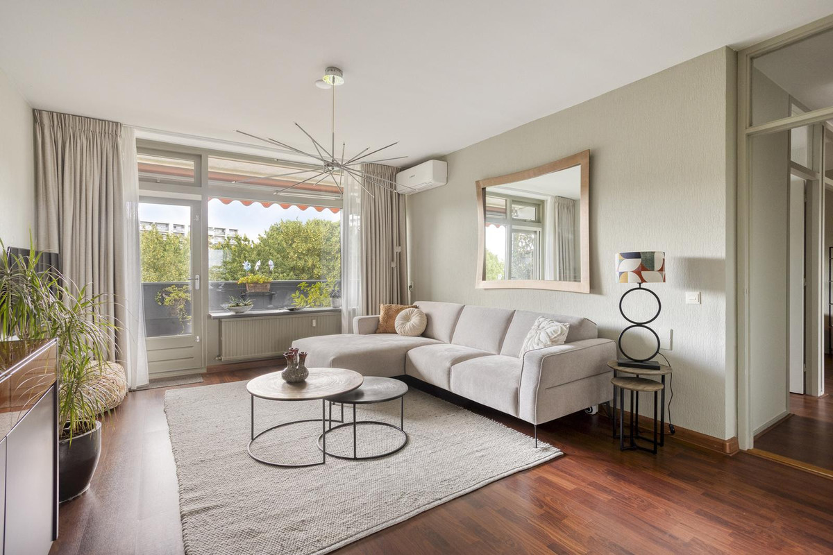 Appartement te koop: Aureliushof 111H, Maastricht