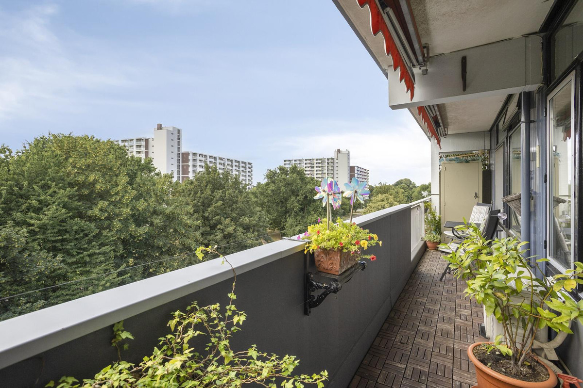 Appartement te koop: Aureliushof 111H, Maastricht