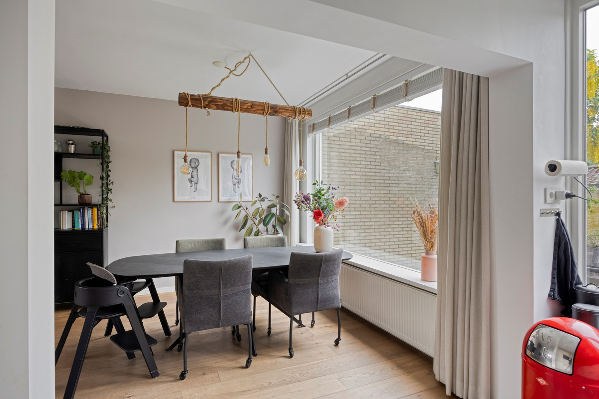 Tussenwoning te koop: Florence Nightingalestraat 49, Nijmegen
