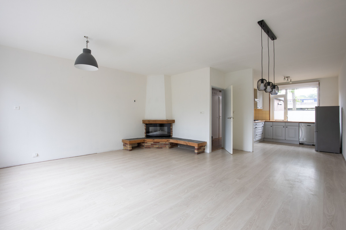 Tussenwoning te huur: Duivenkamp 3, Maarssen