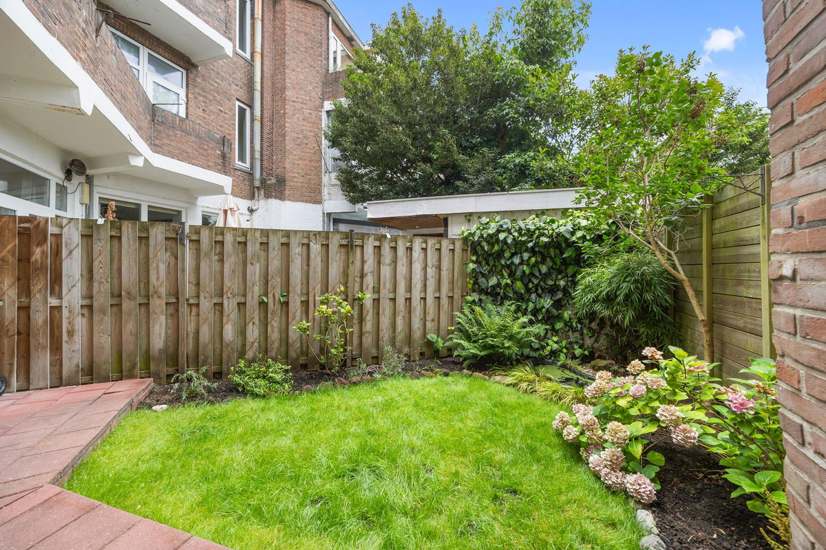 Appartement te koop: Linnaeusstraat 126, 'S-Gravenhage