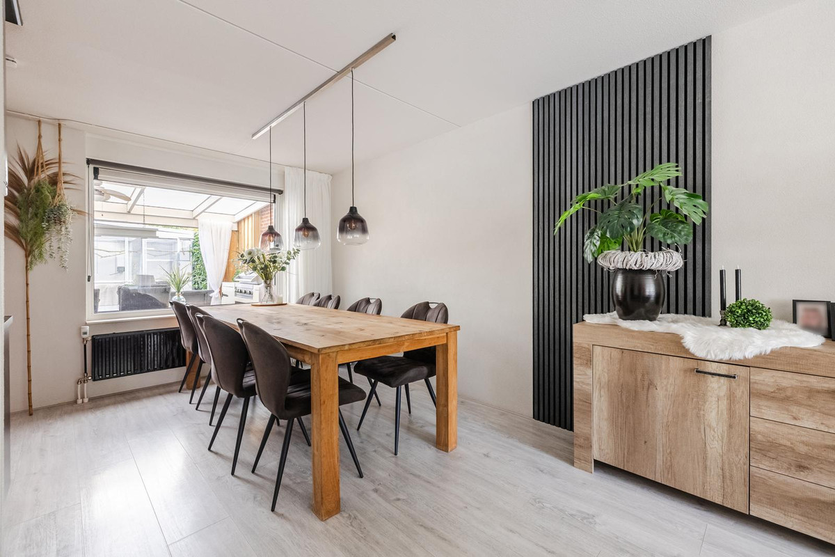 Tussenwoning te koop: Merwede 5, Hoogeveen
